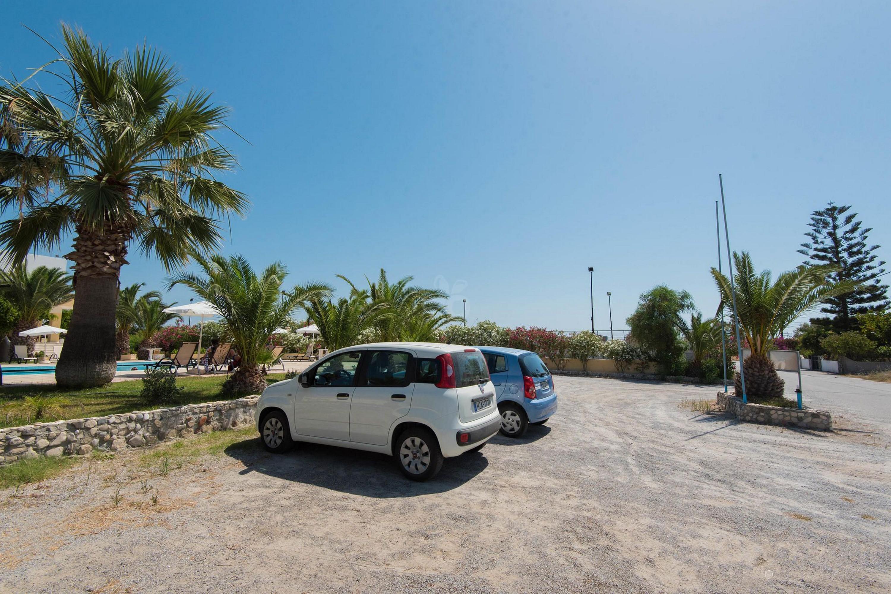 Leonidas Hotel & Studios Kos Town Exterior photo